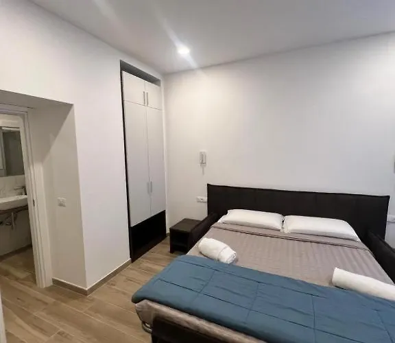 Garden Of Vatican's بيت ضيافة روما